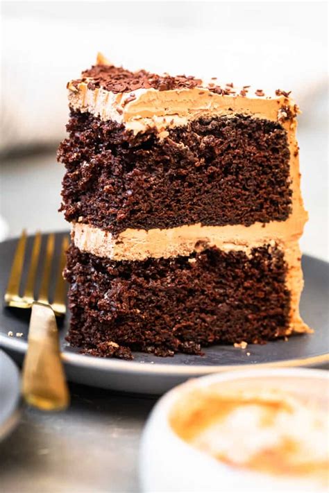 best-chocolate-cake-with-chocolate-frosting-the image
