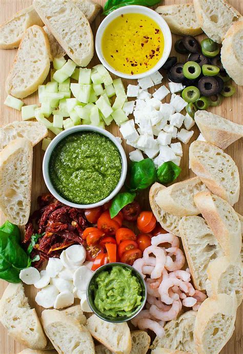 4-way-party-perfect-crostini-appetizers-watch-what-u-eat image