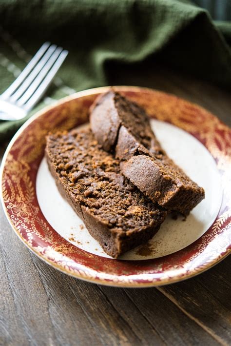 gluten-free-gingerbread-recipe-fed-and-fit image