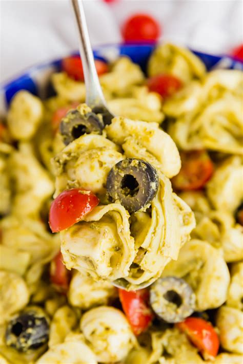 pesto-tortellini-salad-a-quick-and-easy-pasta-salad image