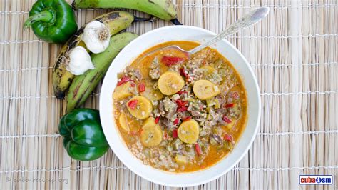 cuban-recipes-quimbombo-con-carne-okra-with-beef image
