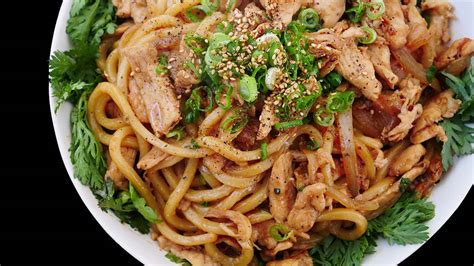 chicken-bulgogi-udon-noodles-recipe-video image
