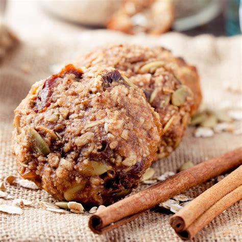 maple-walnut-oatmeal-cookies-nordic-ware image
