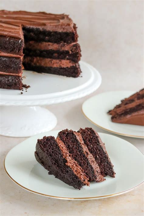american-style-chocolate-fudge-cake-curlys-cooking image
