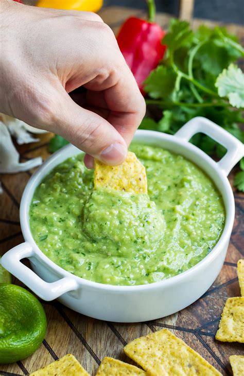 avocado-salsa-verde-dip-recipe-peas-and-crayons-blog image