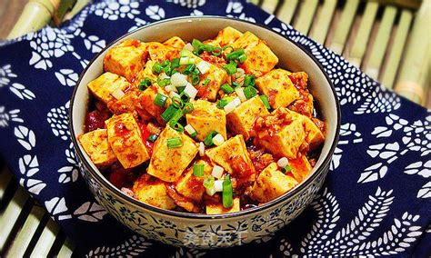 mapo-tofu-sauteed-tofu-in-hot-and-spicy-sauce image