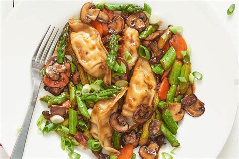 10-easy-ways-to-turn-frozen-potstickers-into image