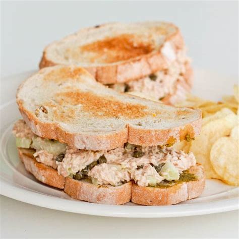 tuna-pesto-sandwich-with-capers-gluten-free-dairy image