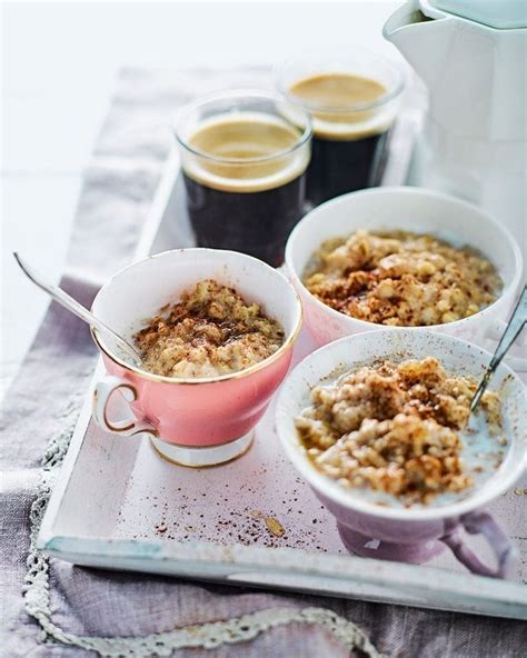 apple-and-cinnamon-porridge-recipe-delicious image