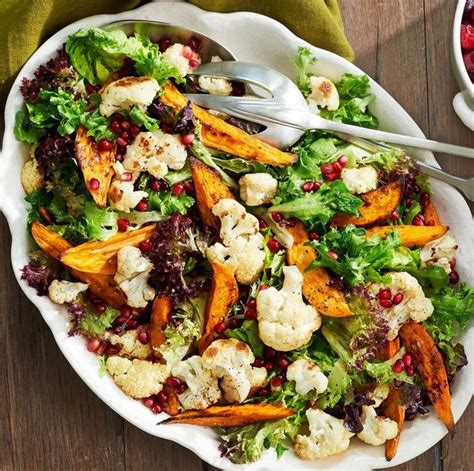 22-best-christmas-salads-to-add-to-the-holiday-feast image