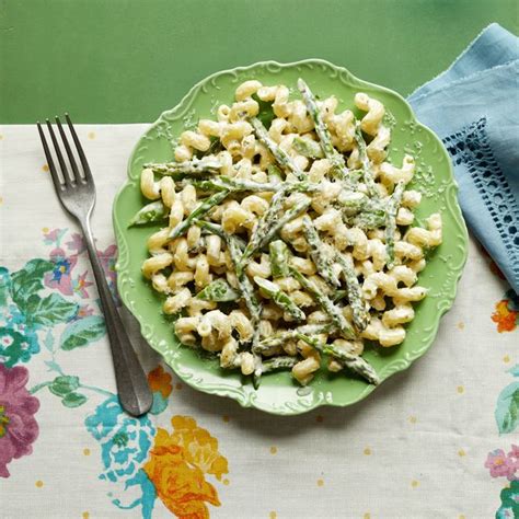 how-to-make-creamy-pasta-primavera-the-pioneer image