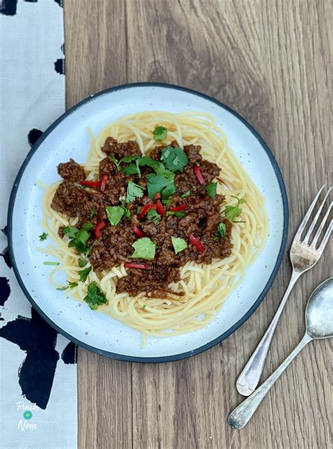 spicy-spaghetti-bolognese-pinch-of-nom image
