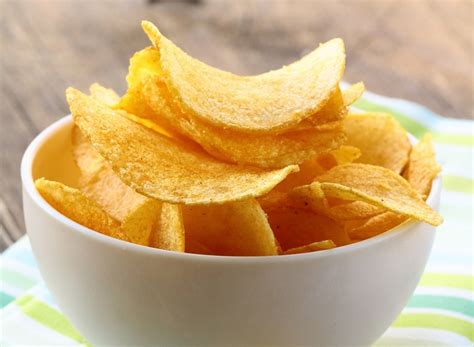 easy-homemade-potato-chips-recipe-eat-this-not image