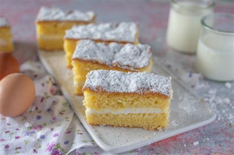 paradise-sponge-cake-bars-the-recipe-for-a-delicious image