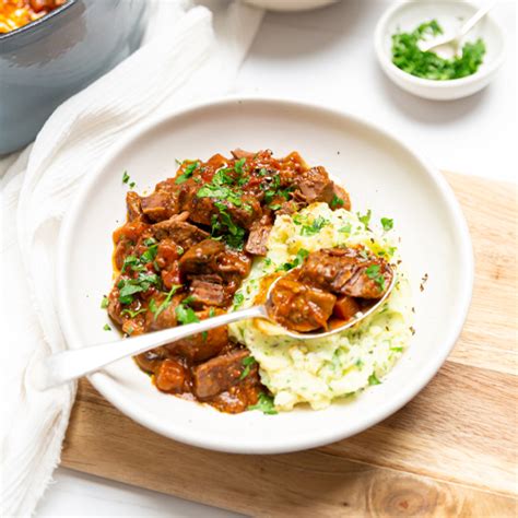 rich-beef-stew-with-herby-mash-new-world image