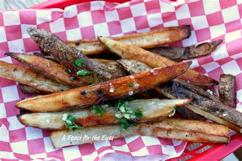 baked-san-francisco-garlic-fries-a-feast-for-the-eyes image