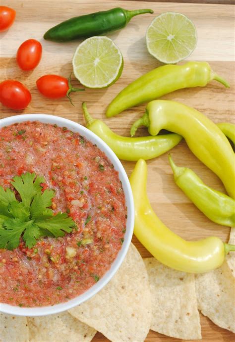 easy-banana-pepper-salsa-mama-in-the-midst image