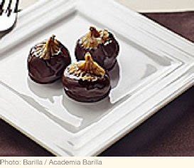 chocolate-covered-figs-oldways image