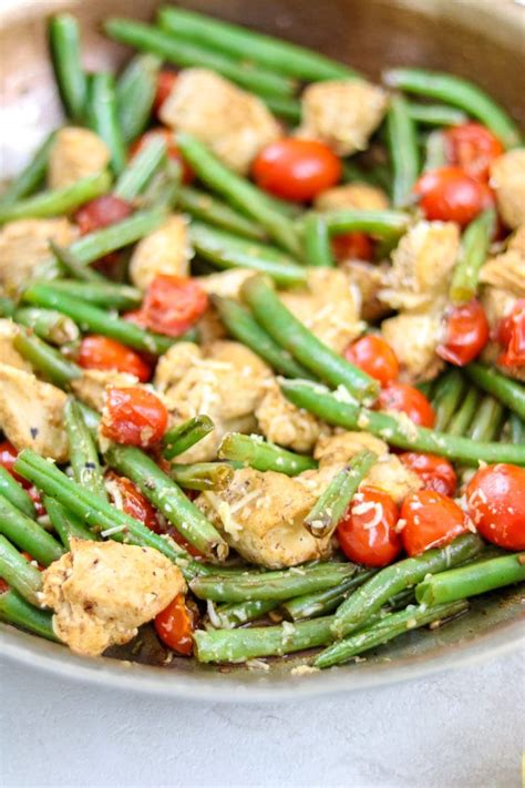 chicken-with-green-beans-and-tomatoes-a-mind image
