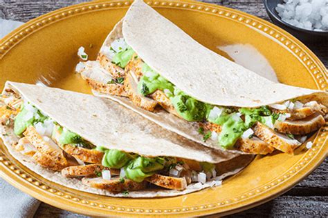 ancho-chicken-tacos-recipe-mission-foods image