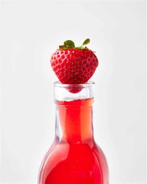 strawberry-simple-syrup-easy-homemade-fruit-syrup image