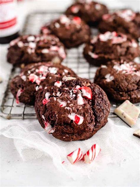 easy-chocolate-peppermint-cookies-kickass-baker image