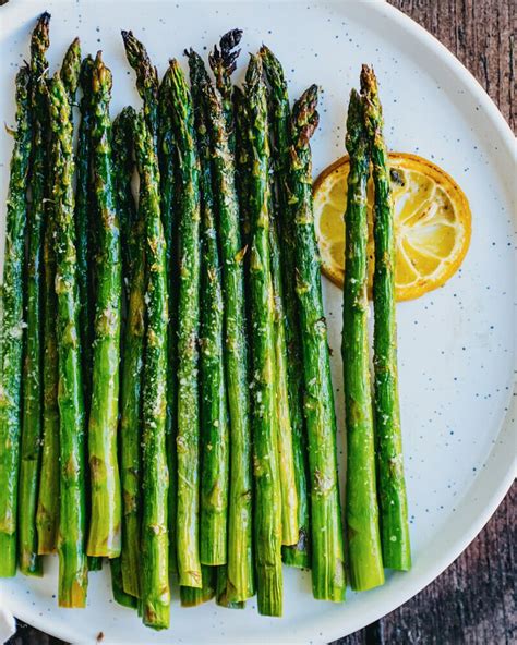 lemony-broiled-asparagus-fast-easy-a-couple-cooks image