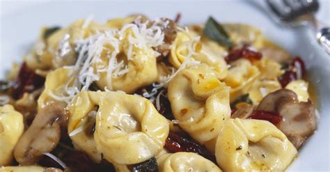 tortellini-with-mushroom-sauce-recipe-eat-smarter-usa image