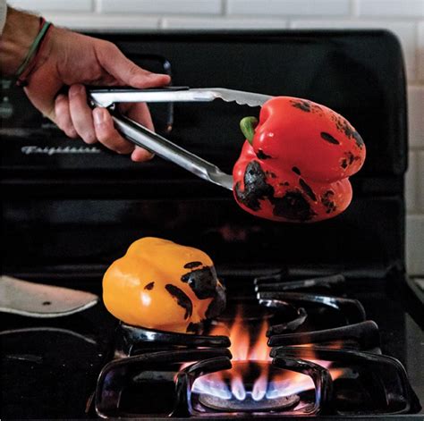 how-to-make-charred-peppers-best image