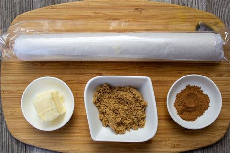 mini-cinnamon-puff-pastry-rolls-two-kooks-in-the-kitchen image