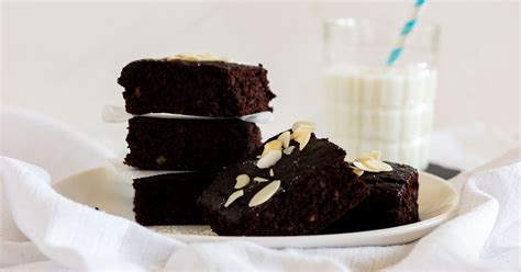 kidney-bean-brownies-extra-chocolatey-and-fluffy image