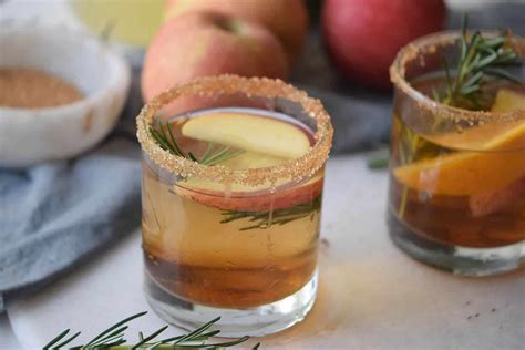 caramel-apple-pie-mocktail-recipe-merry-about-town image