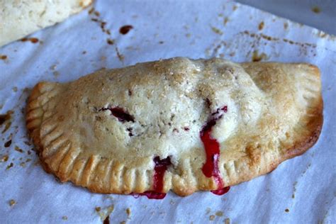 berry-hand-pies-recipe-girl image