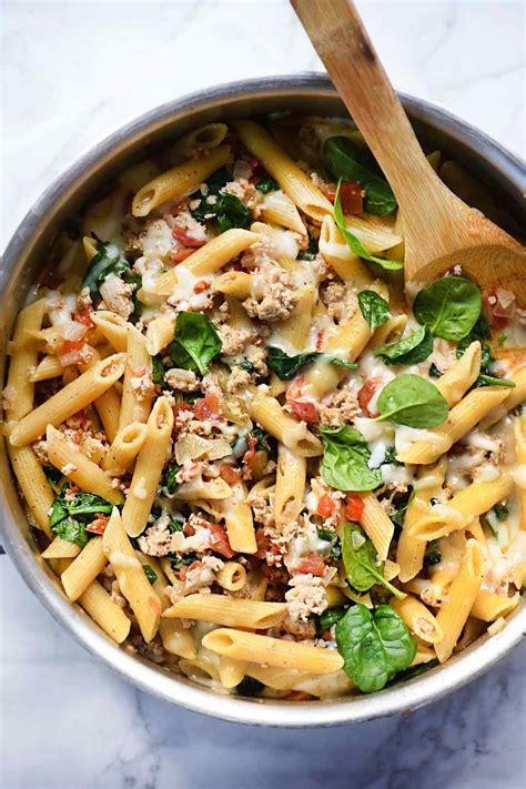 one-pot-penne-pasta-with-turkey-and-spinach image