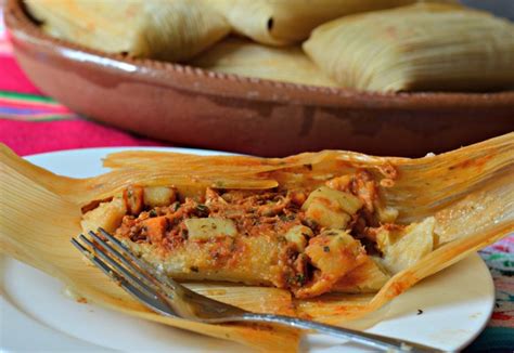 how-to-make-authentic-mexican-tamales-my-latina-table image
