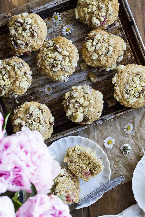 bakery-style-rhubarb-muffins-with-crumb-topping image