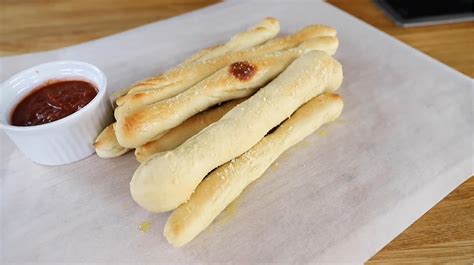 little-caesars-crazy-bread-copycat-recipe-recipesnet image