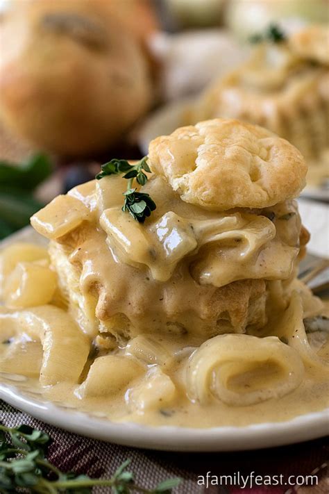 pearl-onions-in-cream-sauce-a-family-feast image
