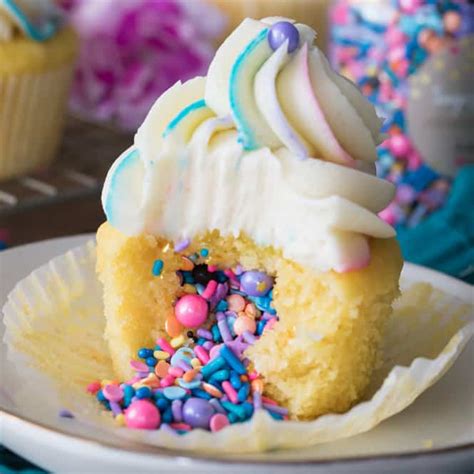 pinata-cupcakes-sugar-spun-run image