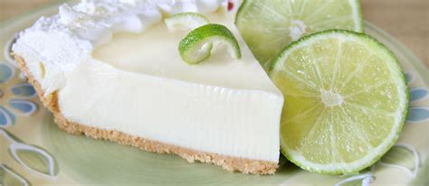 key-lime-pie-traditional-sweet-pie-from-florida image