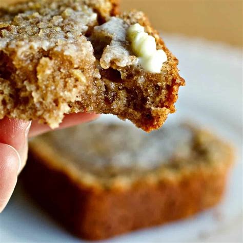 cinnamon-spice-apple-bread-recipe-homemade-food image
