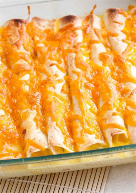 breakfast-enchiladas-recipe-with-ham-and-peppers image