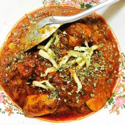cheats-crock-pot-indianpakistani-chicken-curry-semi image