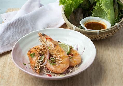 spicy-grilled-shrimp-salad-pla-goong-asian image