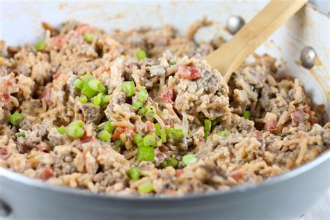 easy-spanich-rice-a-roni-with-ground-beef-the image