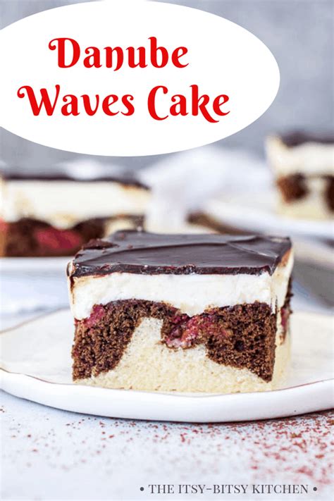 danube-waves-cake-donauwellen-kuchen-the-itsy image