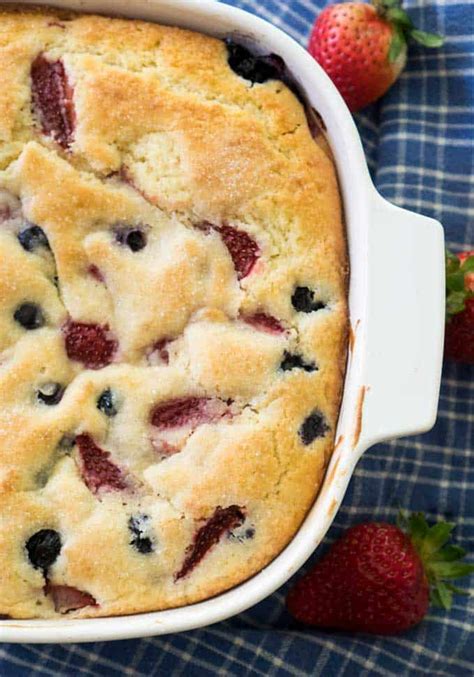 berry-buttermilk-cake-sweet-cake-with-blueberries image