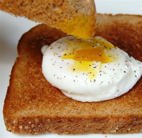 poached-eggs-on-toast-cooking-mamas image