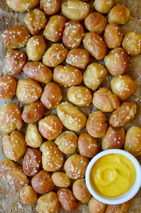 easy-homemade-soft-pretzel-bites image