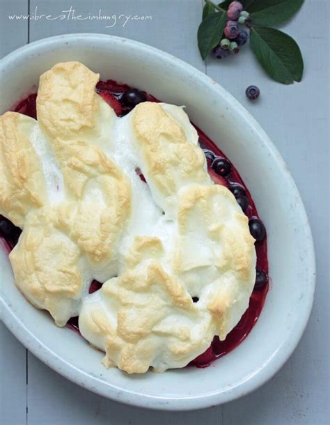 summer-berry-meringues-low-carb-and-gluten-free image